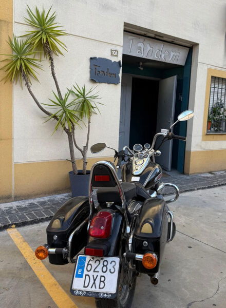 Entrada del Club Swinger Tandem en Córdoba